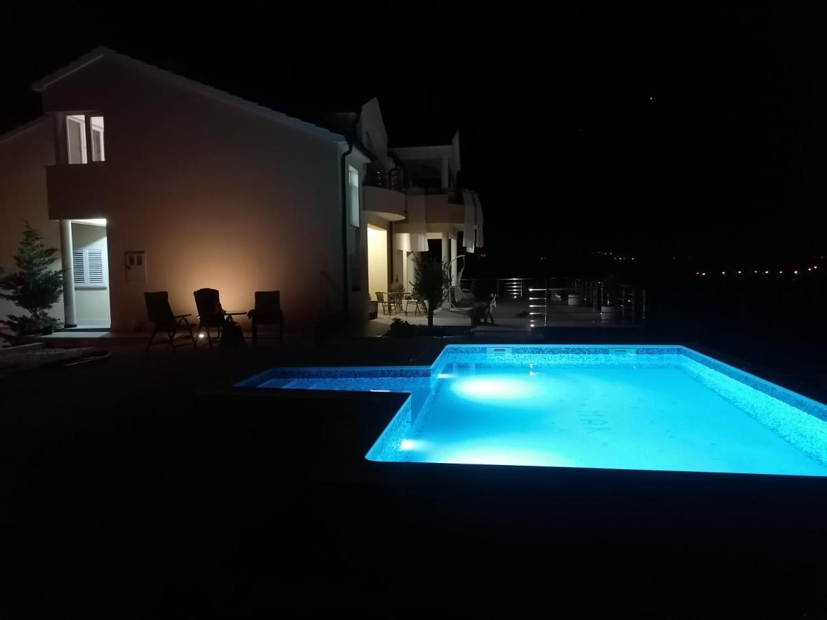 Villa Scolopax Rusticola Skradin With Heated Pool מראה חיצוני תמונה